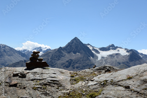 Blick vom Rofenkar zur Talleitspitze photo