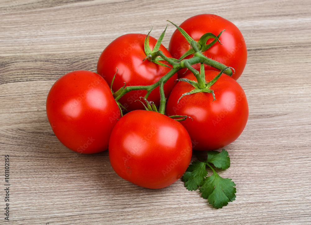 Tomatoes on the branch
