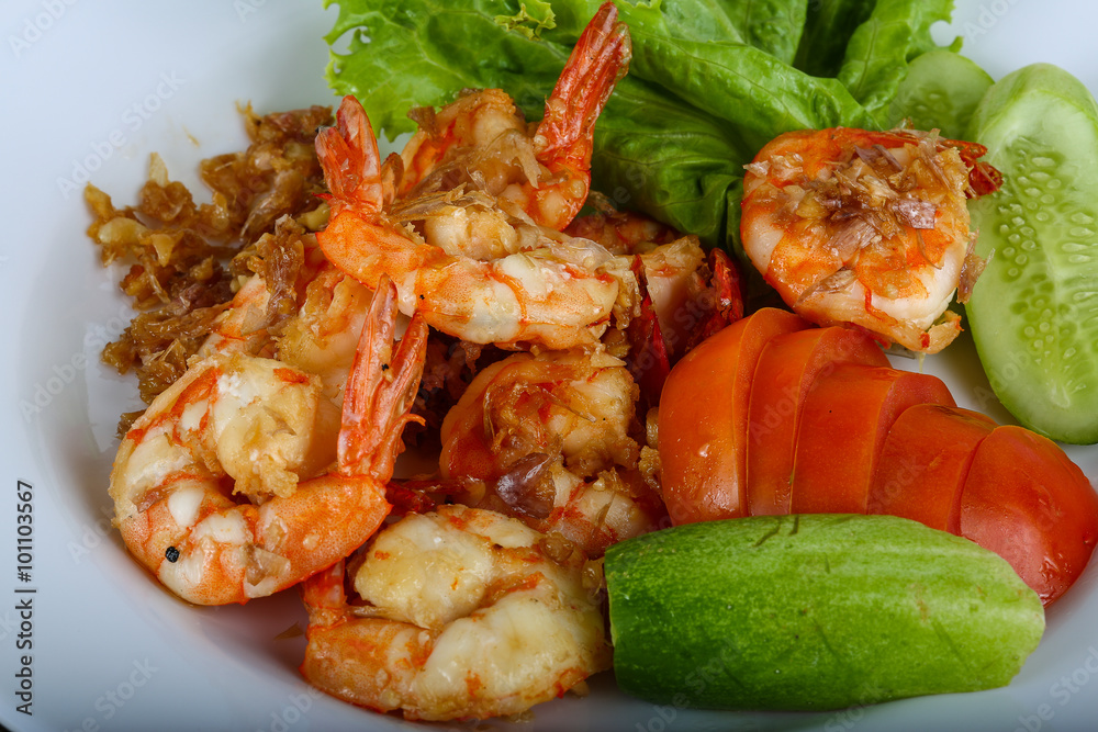 Grilled shrimps with garlic