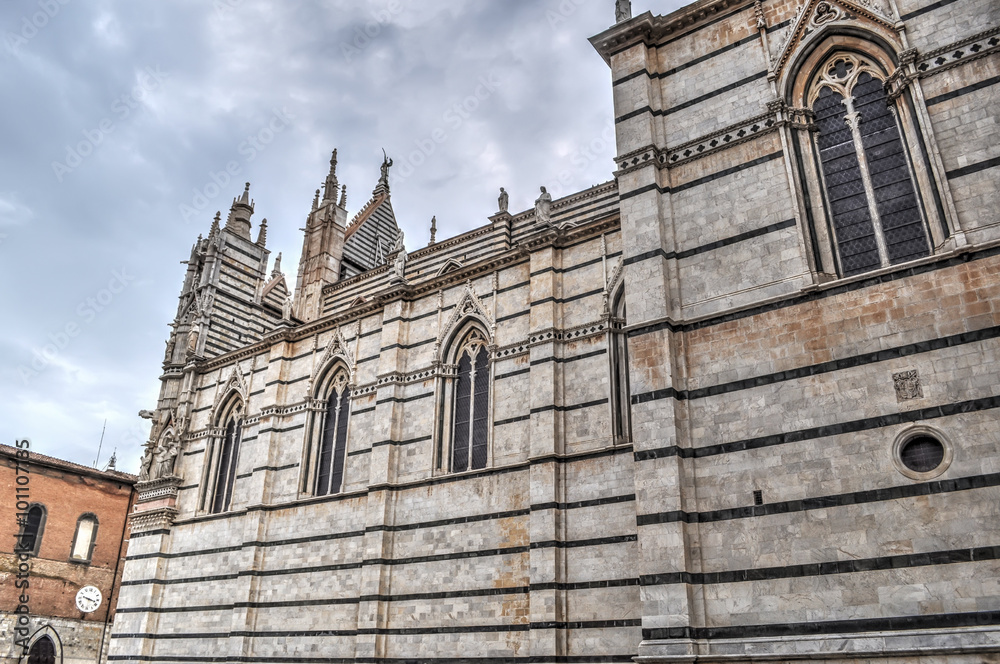side view of Siena cathedral