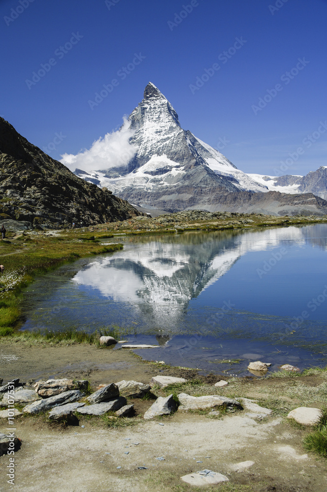 Zermatt-Matterhorn - die berühmte Riffelseespiegelung Zermatt-Matterhorn - die berühmte Riffelseespiegelung