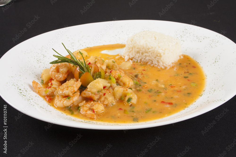 Shrimp with vegetables sauce and rice