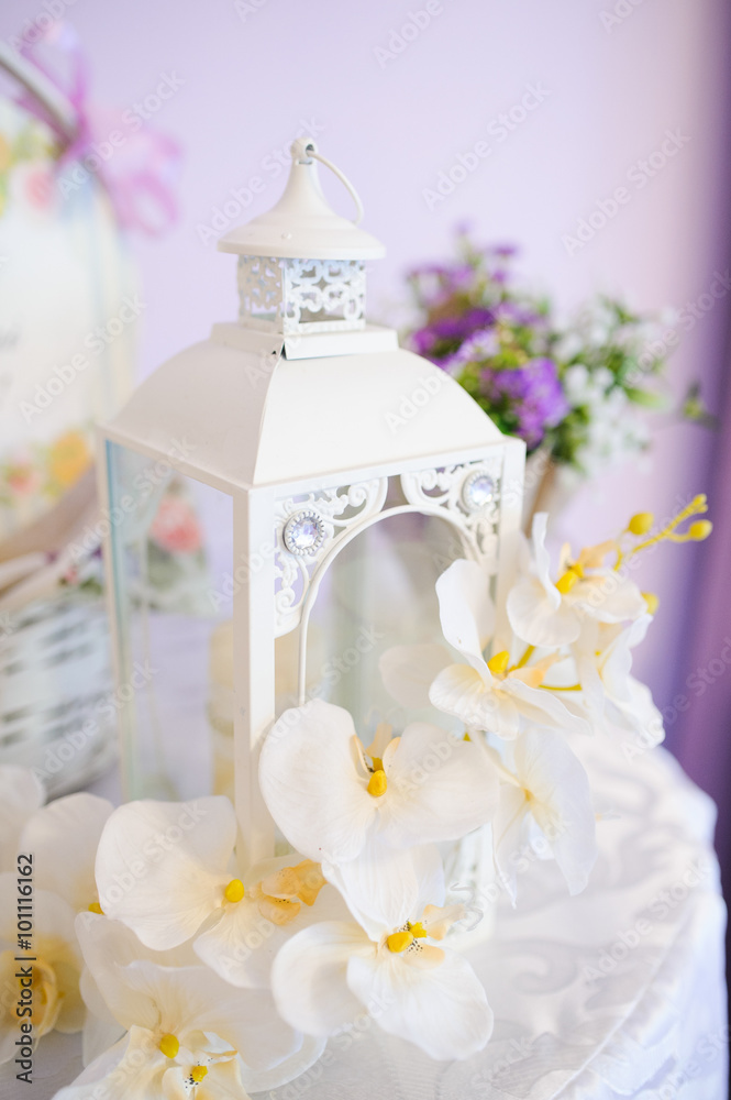 Wedding decorations at restaurant with all beauty and flowers Wedding decorations at restaurant with all beauty and flowers