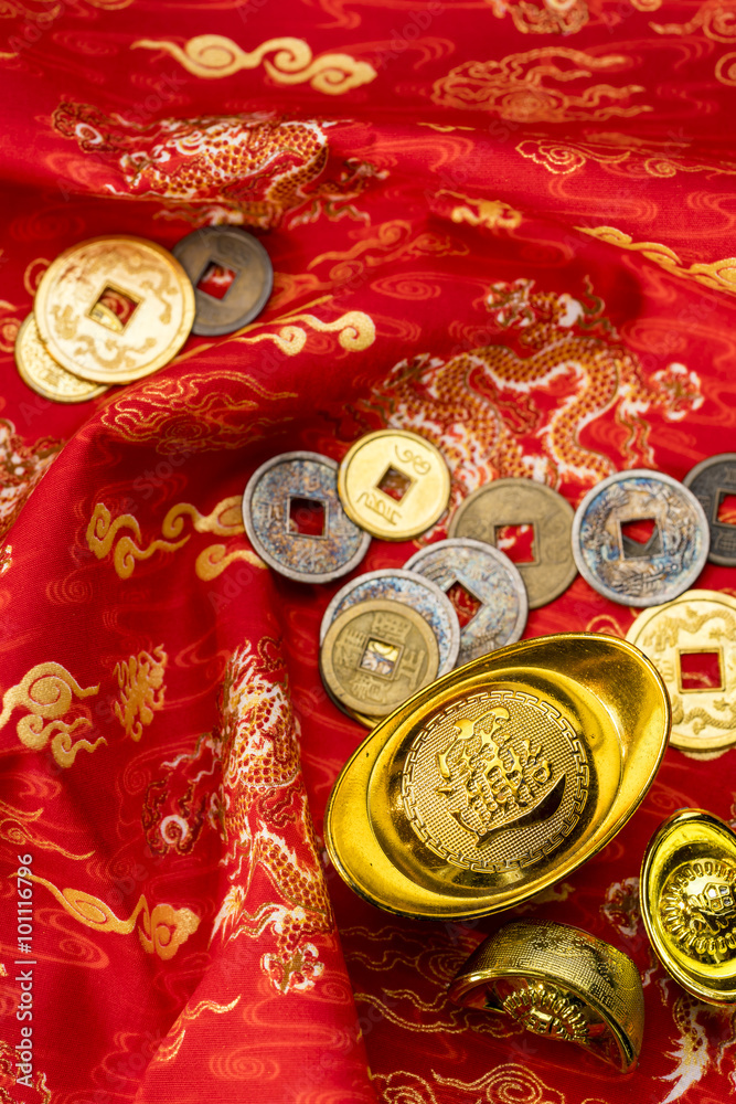 Fototapeta premium Chinese new year decorations and Auspicious ornaments on red bac