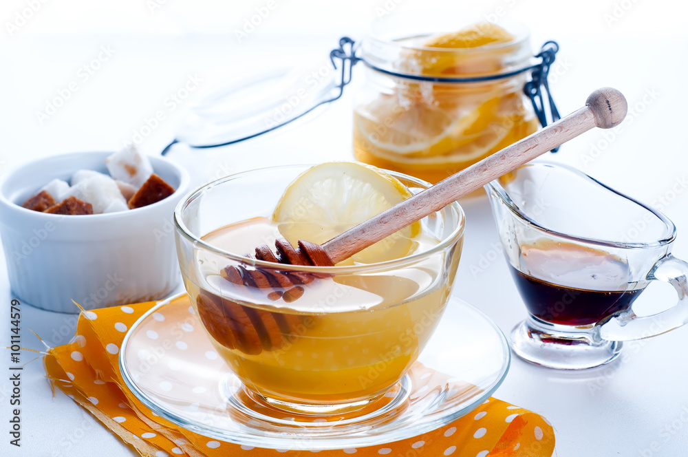 Honey, tea and lemon Honey, tea and lemon