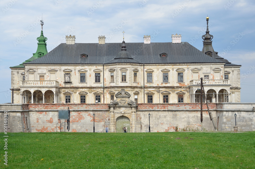 Украина, Львовская область, замок в Подгорцах, 1445 год