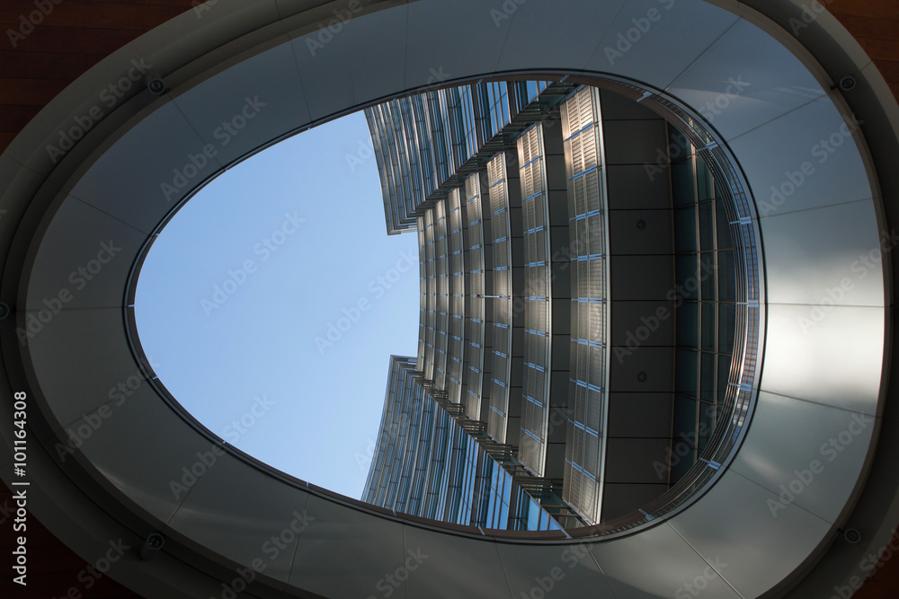Fototapeta premium Unicredit Tower in the Porta Nuova district in Milan, Italy.