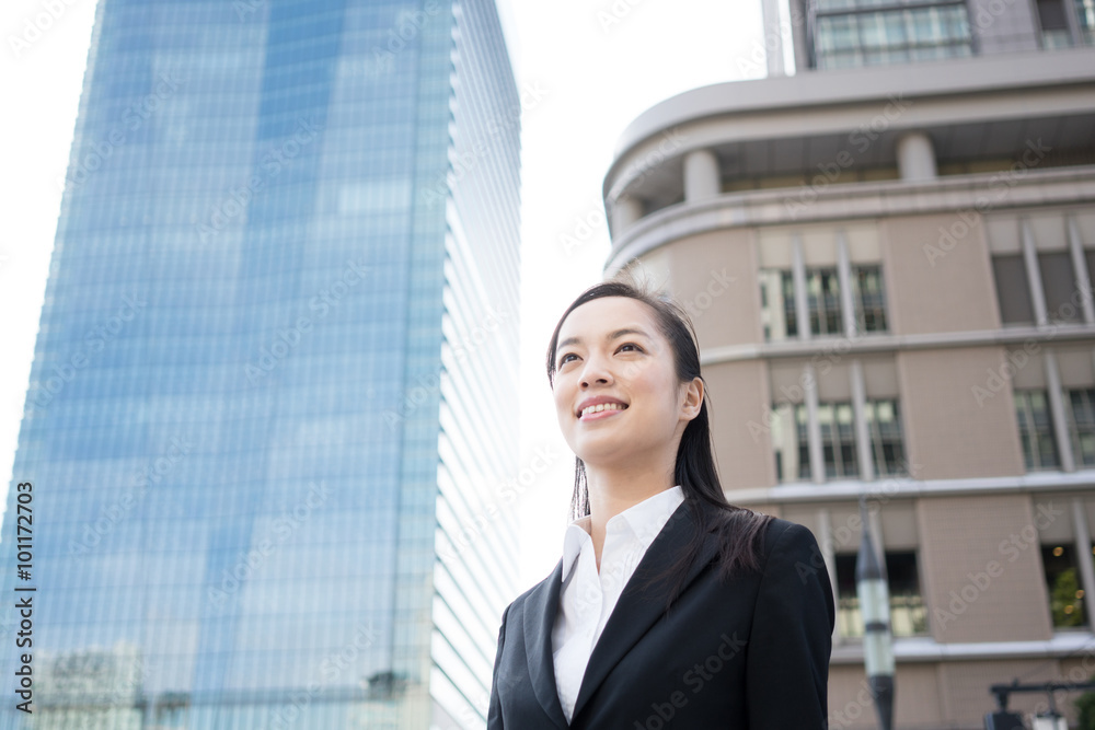 働く女性 働く女性