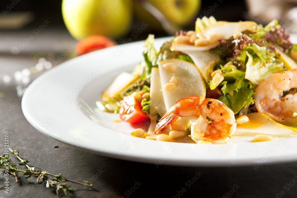 Grilled Shrimp and Pear Salad Grilled Shrimp and Pear Salad