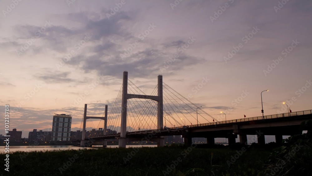 4K timelapse of Chongyang Bridge , from sunset to twilight, Taiwan 4K timelapse of Chongyang Bridge , from sunset to twilight, Taiwan