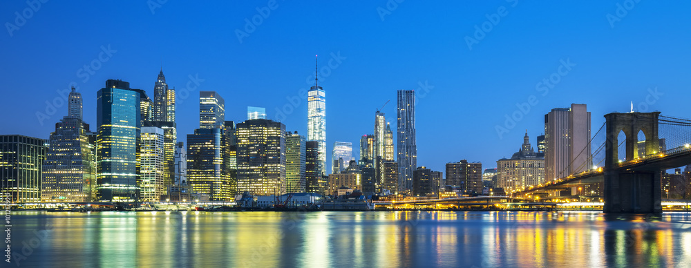 Panoramic view of New York City Manhattan midtown at dusk 