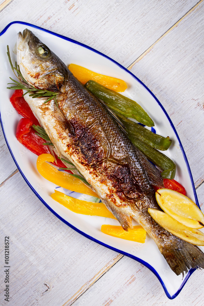 Seabuss with Vegetables, Lemon and Rosemary Seabuss with Vegetables, Lemon and Rosemary