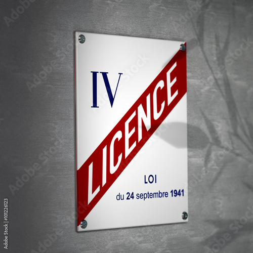 Fotografia Image d'un pannonceau Licence IV, panneau obligatoire de vente d