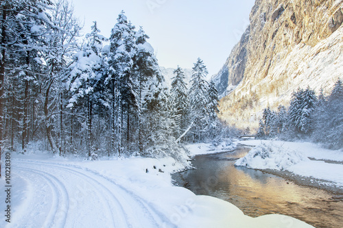 Winterlandschaft - Bluntautal