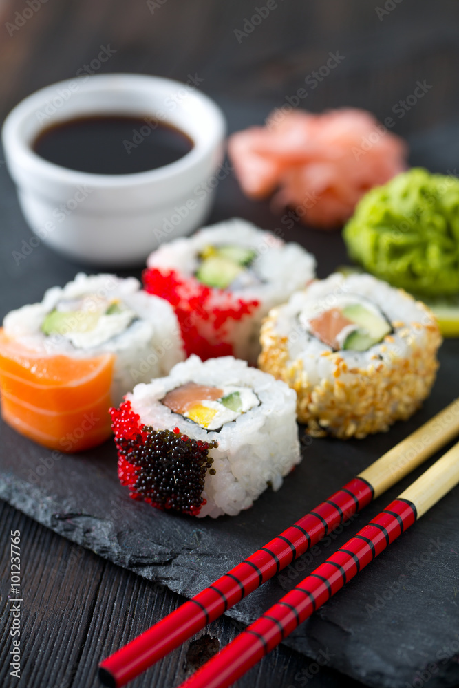 sushi sushi