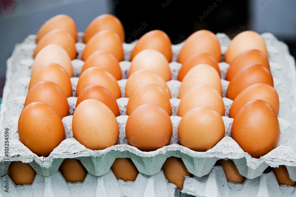 Eggs Eggs