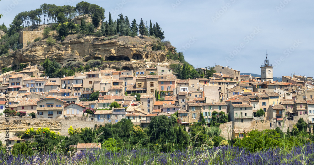 Cadenet, historic town in Provence