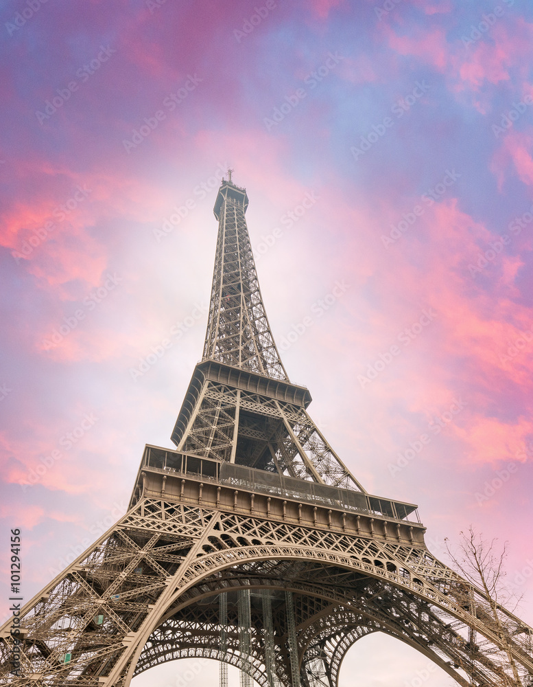 Sunset over Eiffel Tower in Paris