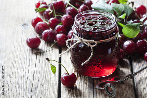 Cherry jam