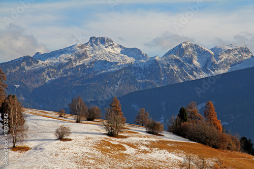 Fotografie Castel della Aie e cima Litegosa; Lagorai, Val di Fiemme