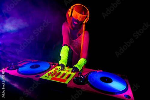 sexy neon uv glow DJ