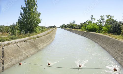 Canal de riego en la provincia de Huesca, España photo