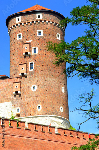 Krakau - Sandomierska-Turm am Eingang zum Wawel-Schloss photo