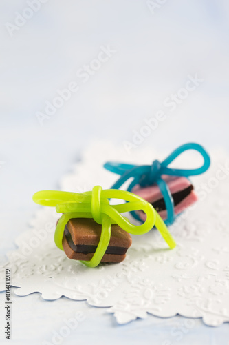  liquorice comfit as present