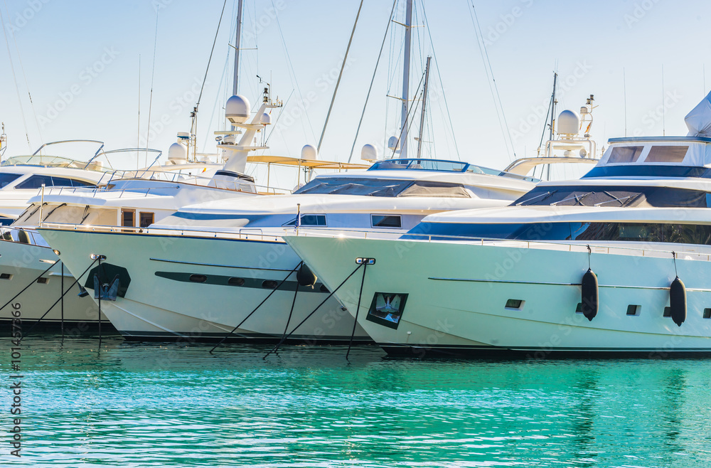 Fotografie Luxus Motorboote Yachten Modern Yachthafen