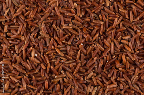 Raw red rice