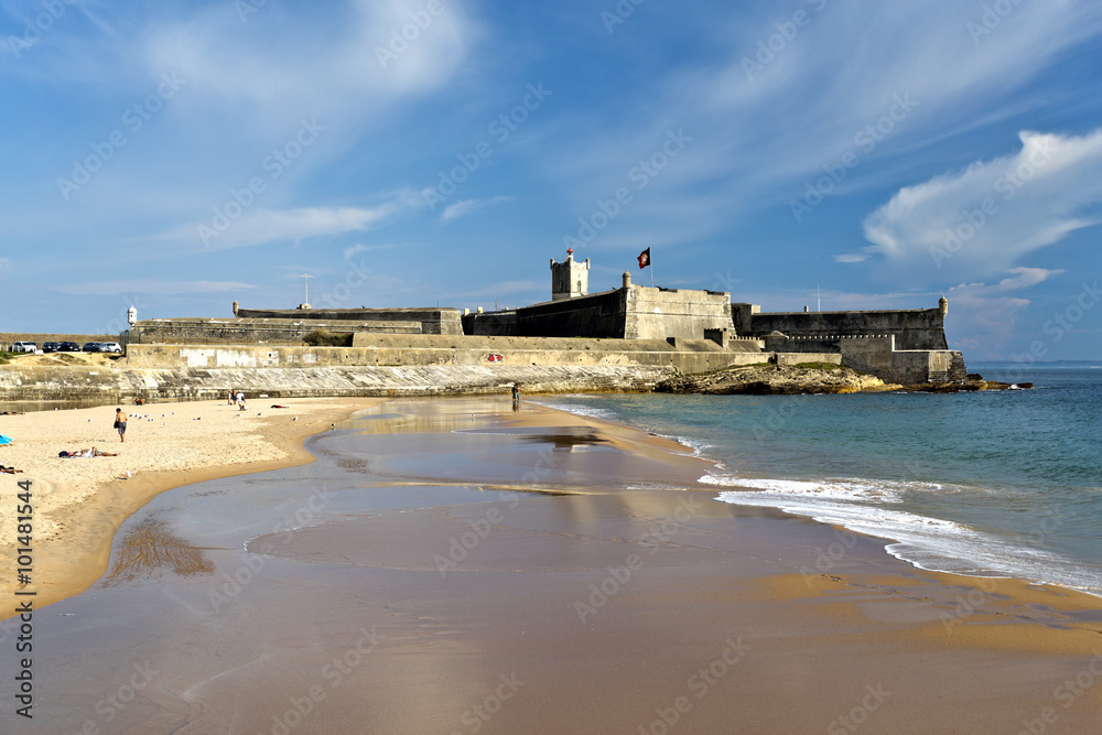 Carcavelos Beach and Saint Julian Fortress