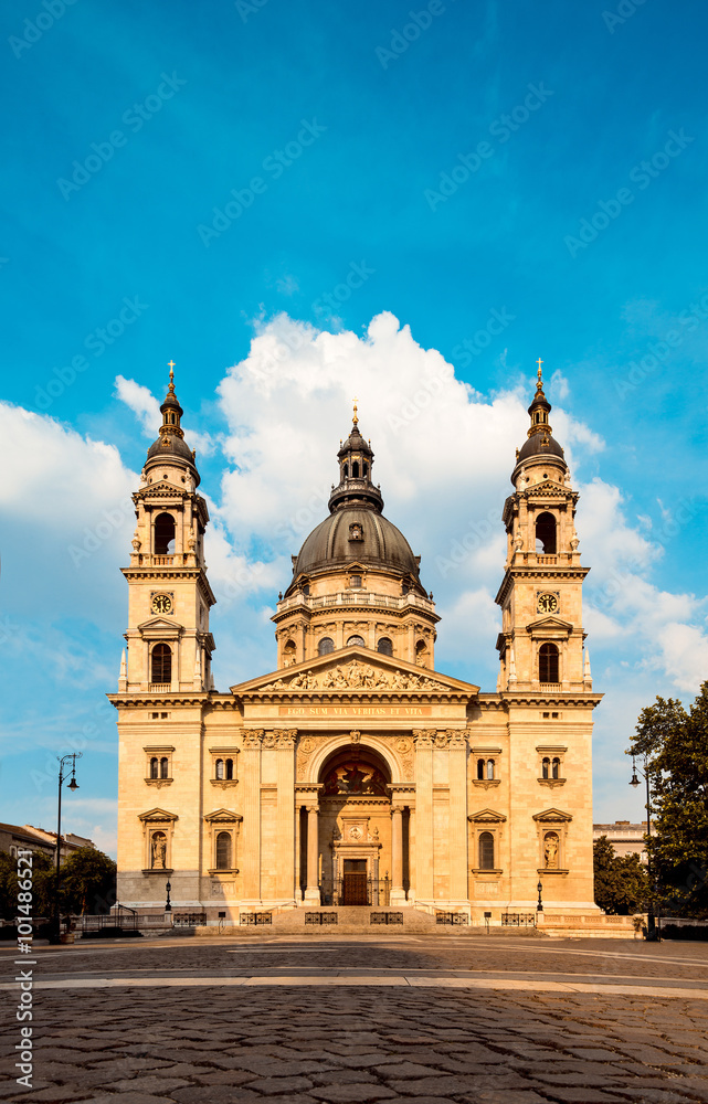 Famous  St. Stephans-Basilika in Budapest, Hungary