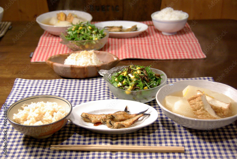 小魚 家で食べる手づくりの料理 自炊 うちごはん 手料理 
Home cooked meal