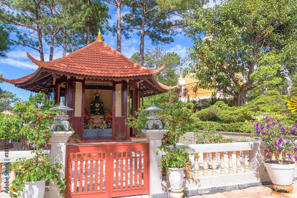 Naklejka premium Truc Lam Zen Monastery - Da Lat, Vietnam