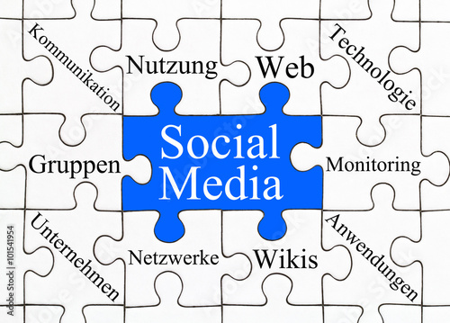 Social Media Puzzle Konzept