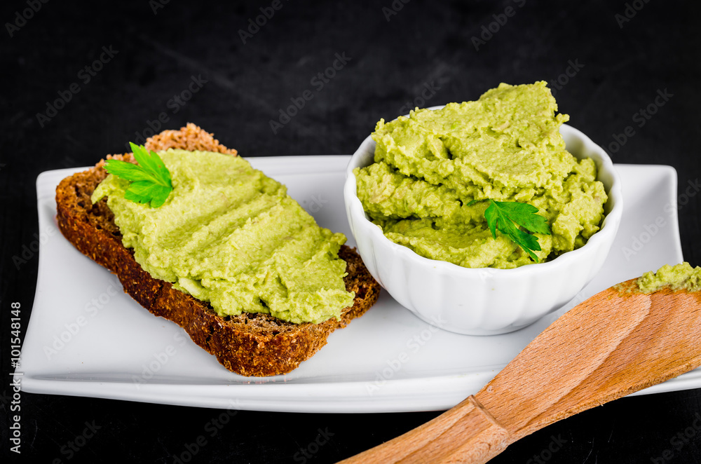 Sandwich with rye bread and homemade guacamole Sandwich with rye bread and homemade guacamole