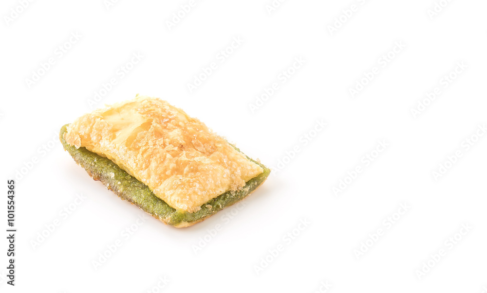 mini pie biscuit with kiwi jam