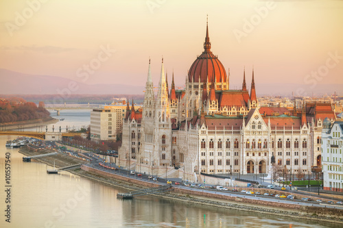 Canvas Print Parliament building in Budapest, Hungary
