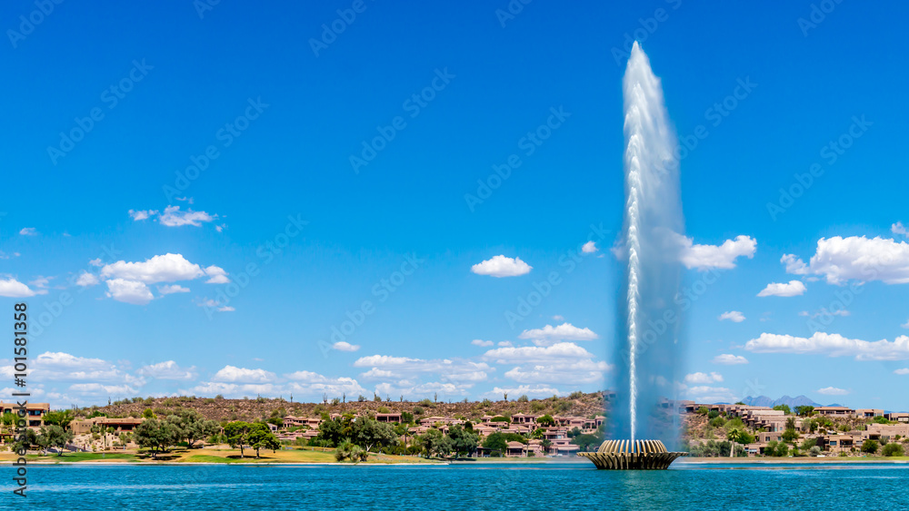 Fototapeta premium America's highest fountain at the town of Fountain Hills in Arizona