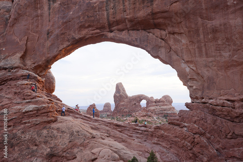 Photos arch window
