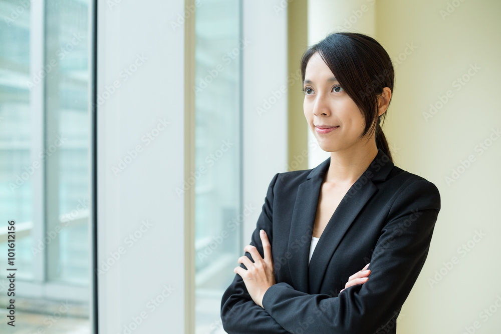 Obraz premium Businesswoman think of the problem