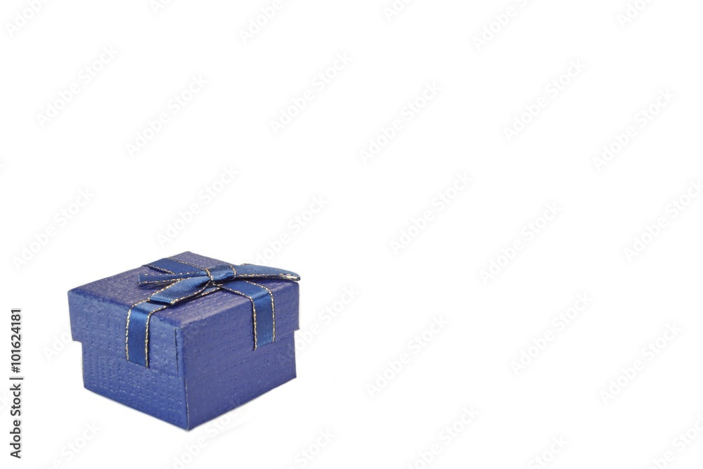 Obraz premium Single Blue Gift Box With Pattern Isolated On White Background