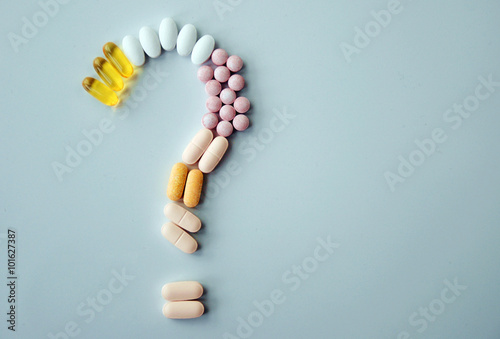 different drugs and pills for cold headache heart attack, stomach, aspirin, health supplements, fish oil 