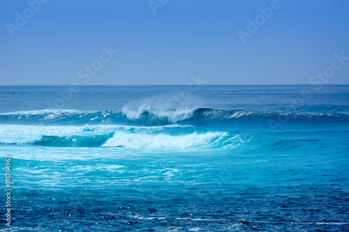 Jandia surf beach waves in Fuerteventura