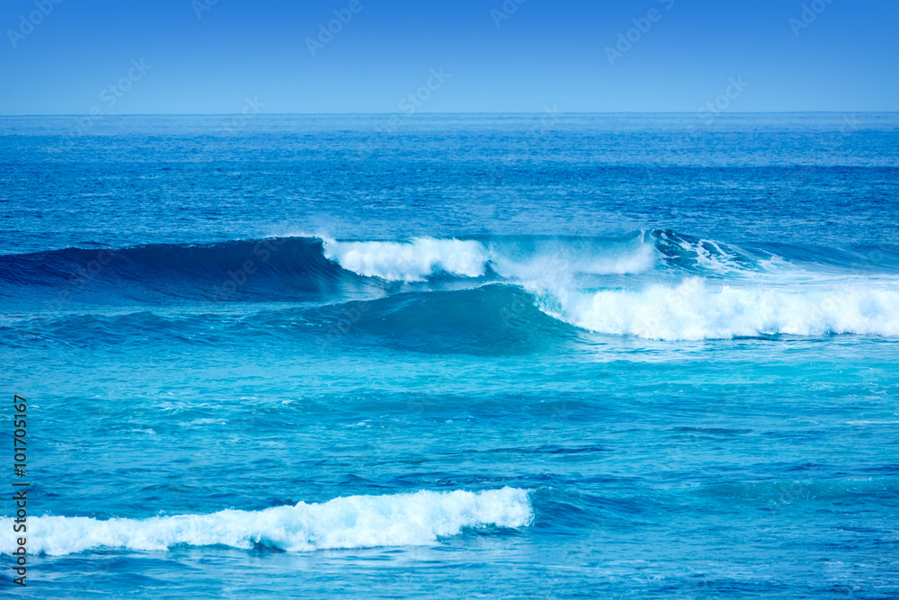 Jandia surf beach waves in Fuerteventura Jandia surf beach waves in Fuerteventura