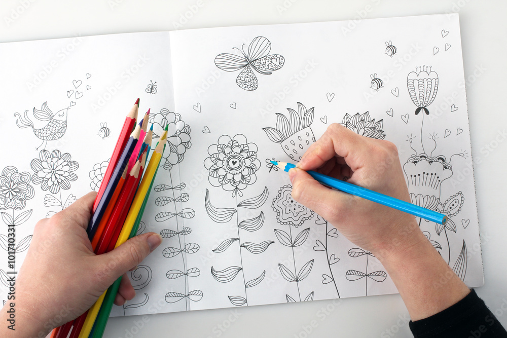 Fotografie colorer - antistress with colored pencils