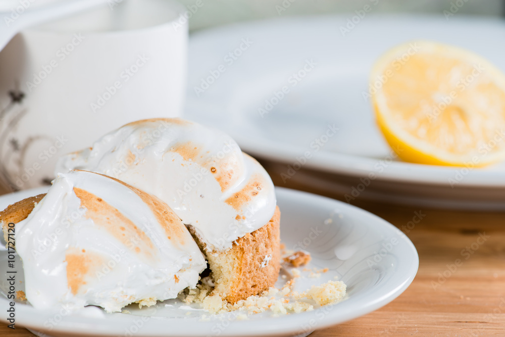 a piece of cake with a lemon (shallow DOF)