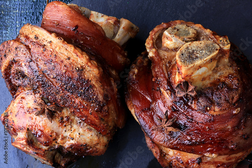 Slika na platnu roasted pork knuckle meat