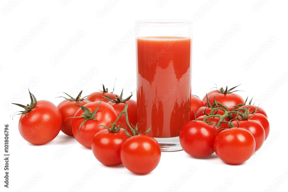 Φωτογραφία Tasty tomato juice and lots of tomatoes isolated on white background