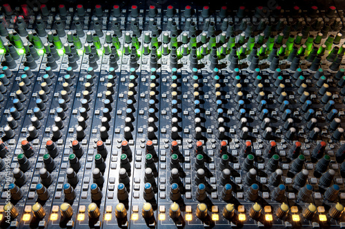 Buttons equipment for sound mixer control